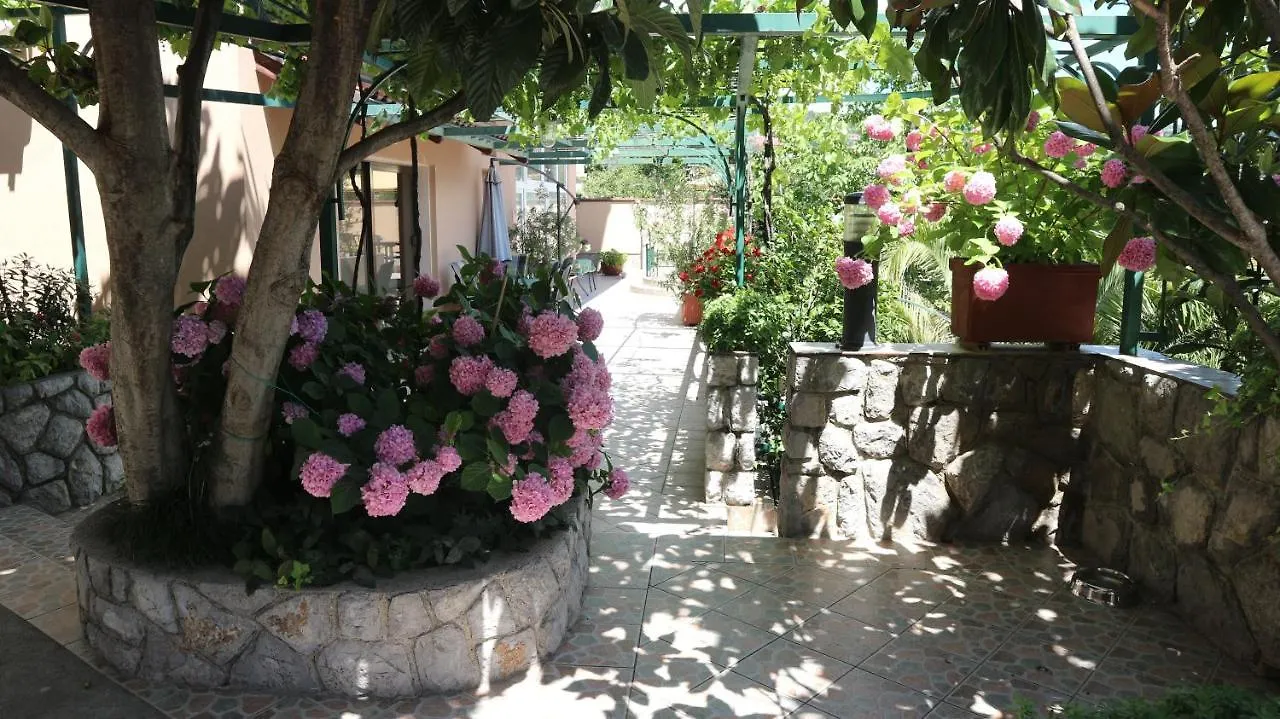 Apartments Komel II Opatija