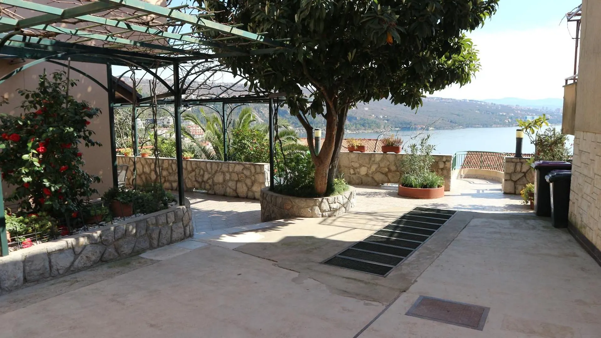 Apartments Komel II Opatija