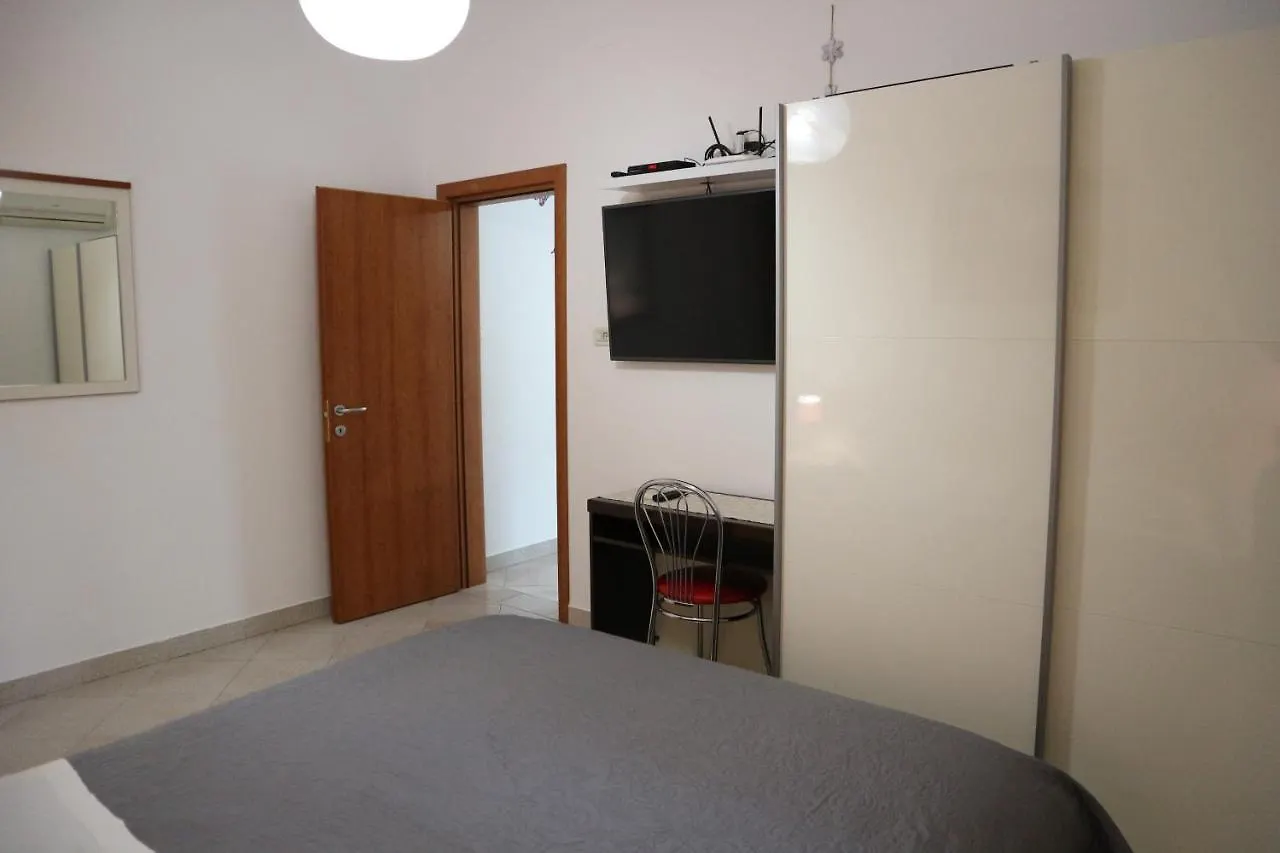 Apartments Komel II Opatija 0*,  Croatia