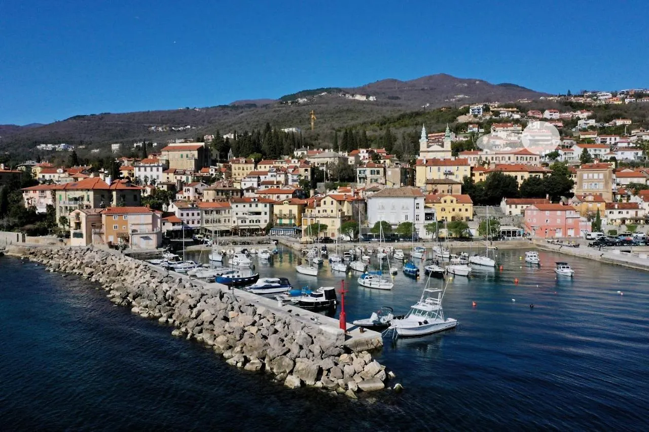 Apartments Komel II Opatija